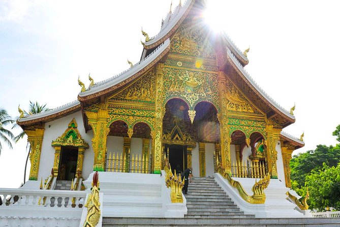 6-Day Private Laos Tour to Vientiane, Pak Ou Cave, Luang Prabang - Day 5: Kuang Si Falls and a Black Hmong village