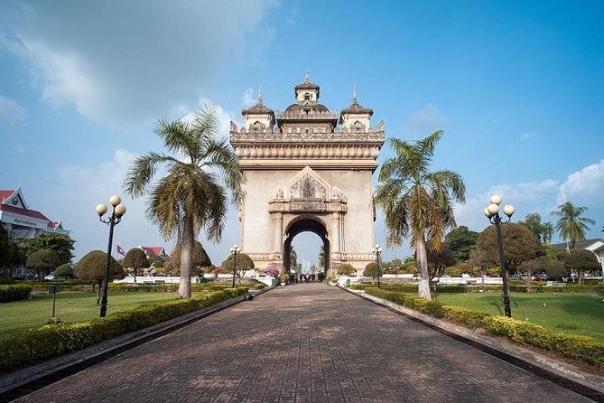A Full Day in Laid-Back Vientiane - Wat Si Saket and 6,800 Buddha images