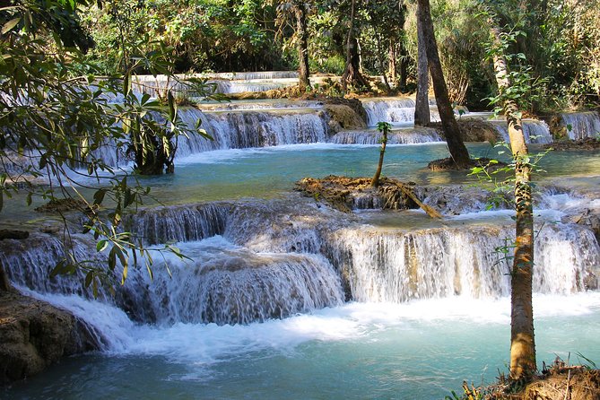 A Relaxing Day at the Kuang Si Falls - Ban Na Ouane and the Hmong village visit