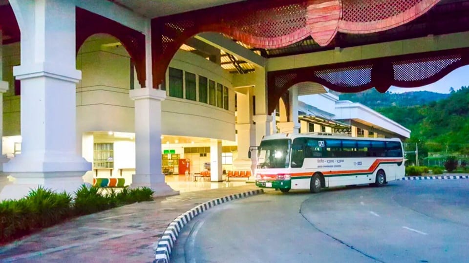 Chiang Rai: 2-Day Transfer to Luang Prabang by Slow Boat - Who should book this two-day route?
