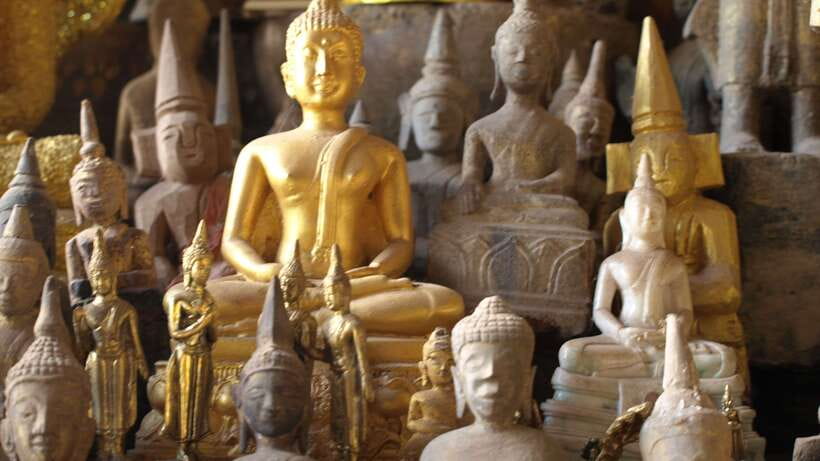Full-Day Private Guided Pak Ou Caves & Ethnic Village Tour - Key points at a glance