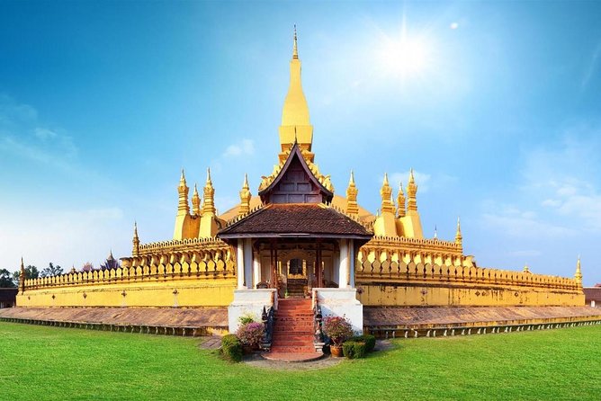 Guided Vientiane City and Buddha Park Full-Day Tour - That Luang and the golden center of Lao Buddhism