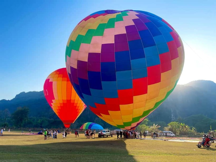 Hot Air Balloon in VangVieng pick up-drop off - Key points before you book