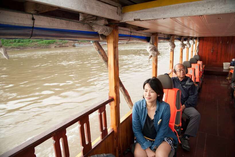 Luang Prabang: Cruise to Pak Ou Caves & Kuang Si Waterfalls - Guides, group size, and the human side of the day