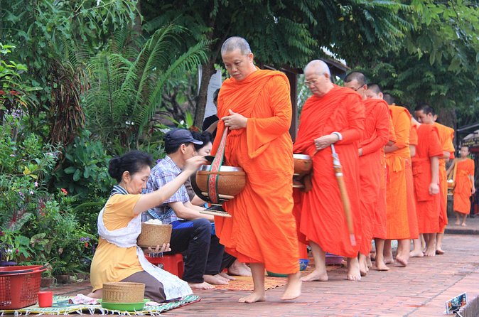 Luang Prabang Early Morning Alms Giving and Wet Market - Is $42.81 good value for a private tour?