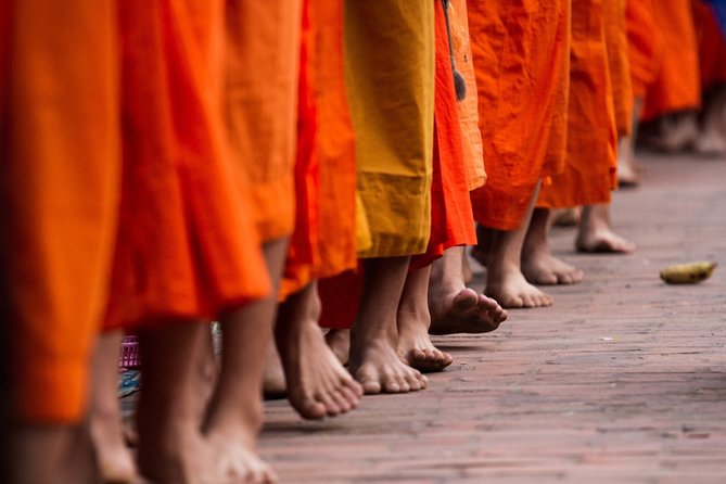 Luang Prabang Early Morning Alms Giving and Wet Market - Practical tips for a smoother morning