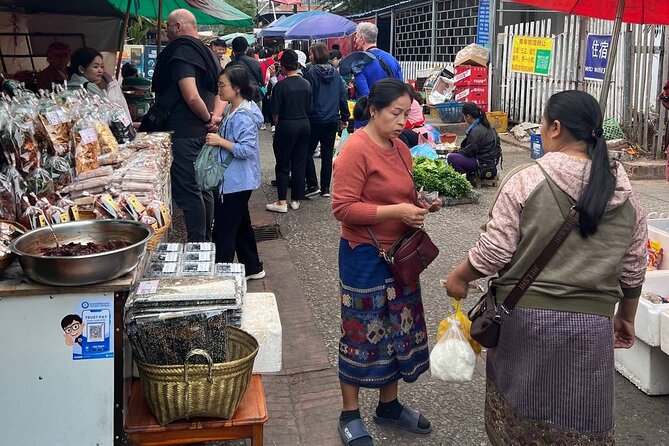 Luang Prabang Local Market and Morning Food Tour with Drinks - Five things to know before booking