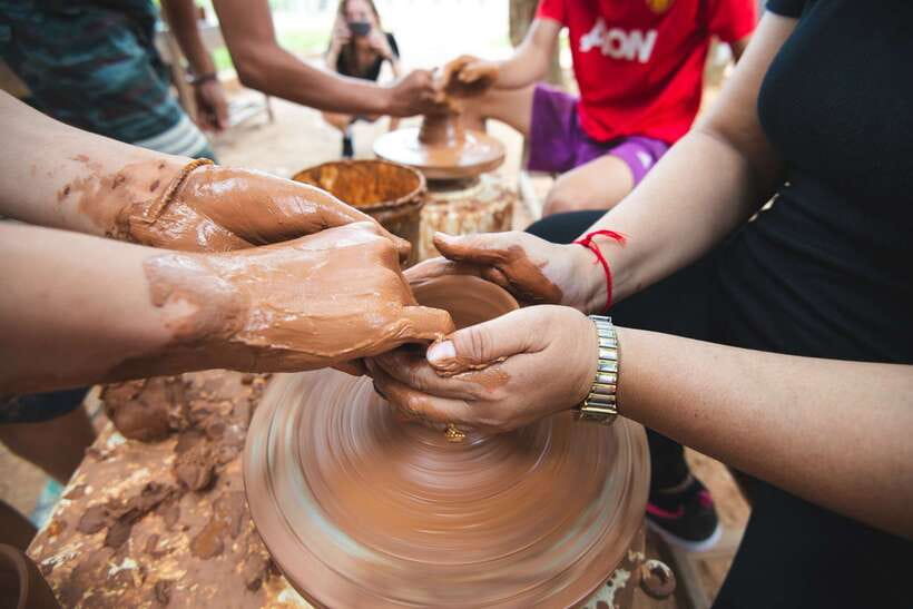 Luang Prabang: Pottery Workshop & Wat Chomphet cycling Tour - Cycling through Chomphet district
