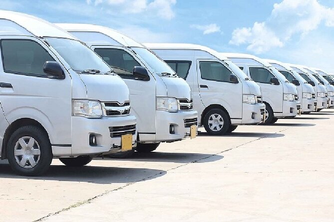 Luang Prabang Private Airport transfers - The 15 to 30 minute ride into town