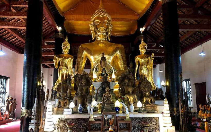 Luang Prabang Private Full-Day Tour and Lunch - Mount Phousi At Sunset