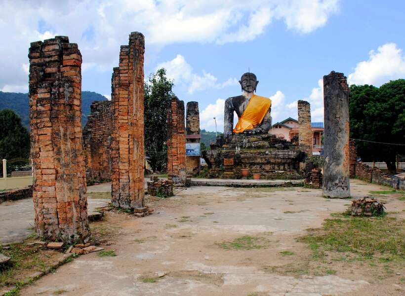 Luang Prabang: Private Must-See Sights and Mount Phousi Tour - Who should book this Luang Prabang tour?
