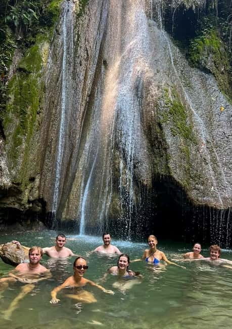 Nong Khiaw: Muang Ngoi, View Point, Water Fall and Kayaking - Weaving traditions at Sopchem