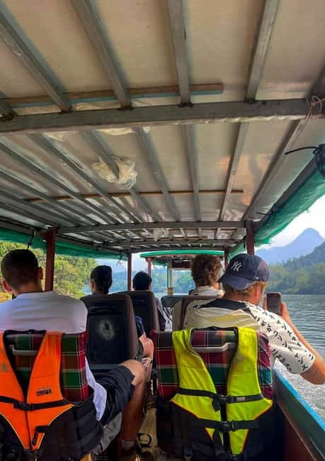 Nong Khiaw: Muang Ngoi, View Point, Water Fall and Kayaking - Two hours in Muang Ngoi village