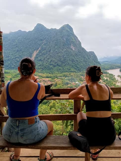 Nongkhiaw boat trip to Muang Ngoi - Group size, guide quality, and booking caution