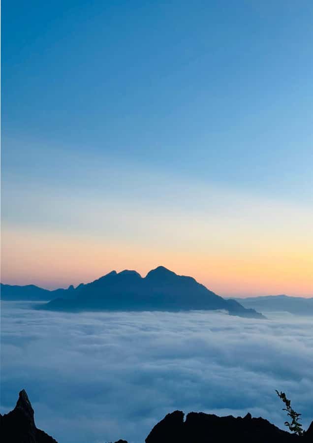 Overnight Camping At nong khiaw view point, 360 view - Descending around 7 a.m. and returning to the village