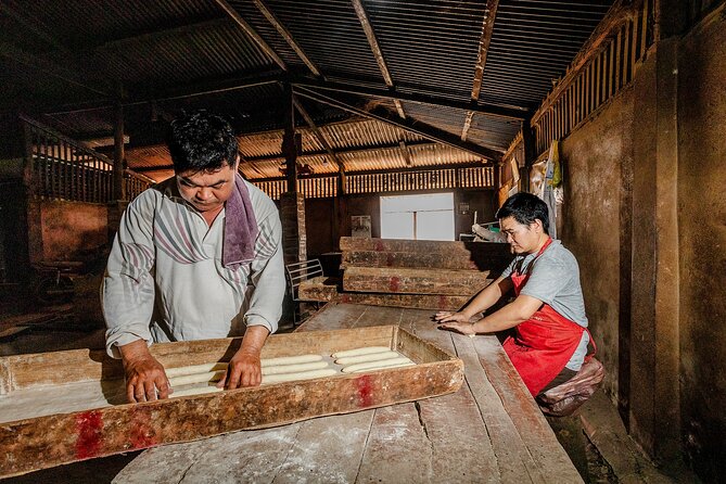 Prabang Plates Food Tour with 15+ Tastings - Meeting at Pasaniyom Traditional Café at 8:30 am