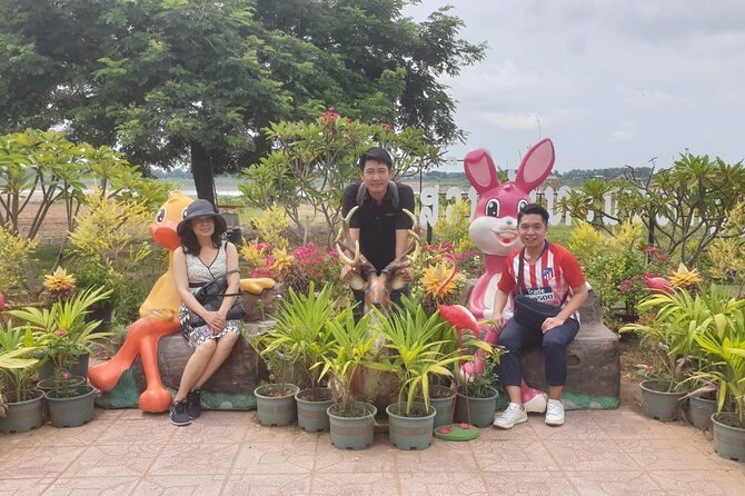 Private Full Day Vientiane City Tour - What the private format changes
