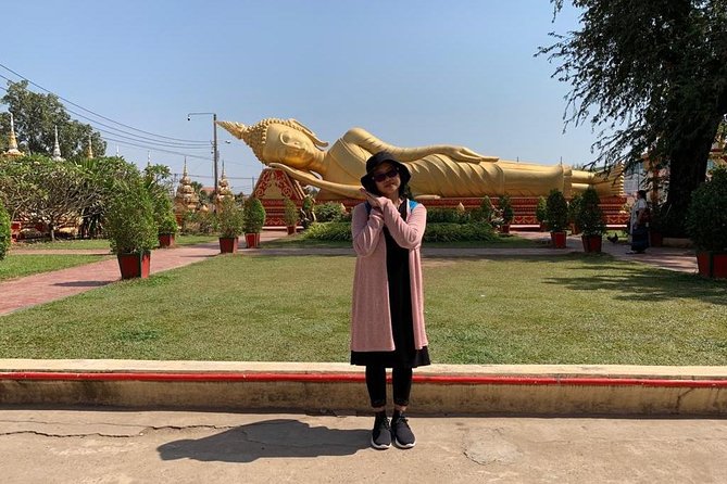 Private Tour: Vientiane City Tour Full Day with Buddha Park - Lao Lunch At A Local Restaurant
