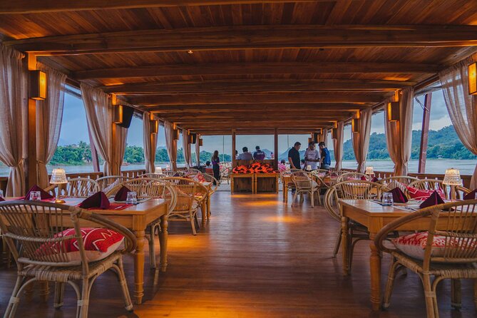 Sunset Cruise in Luang Prabang with Live Performance - Setting Off From Khem Khong at 4:30 p.m.
