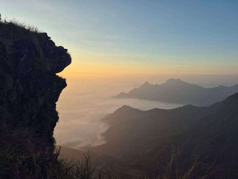 Transfer : wonder full Sunrise and landscape at Phu Chifa - Key Points at a Glance