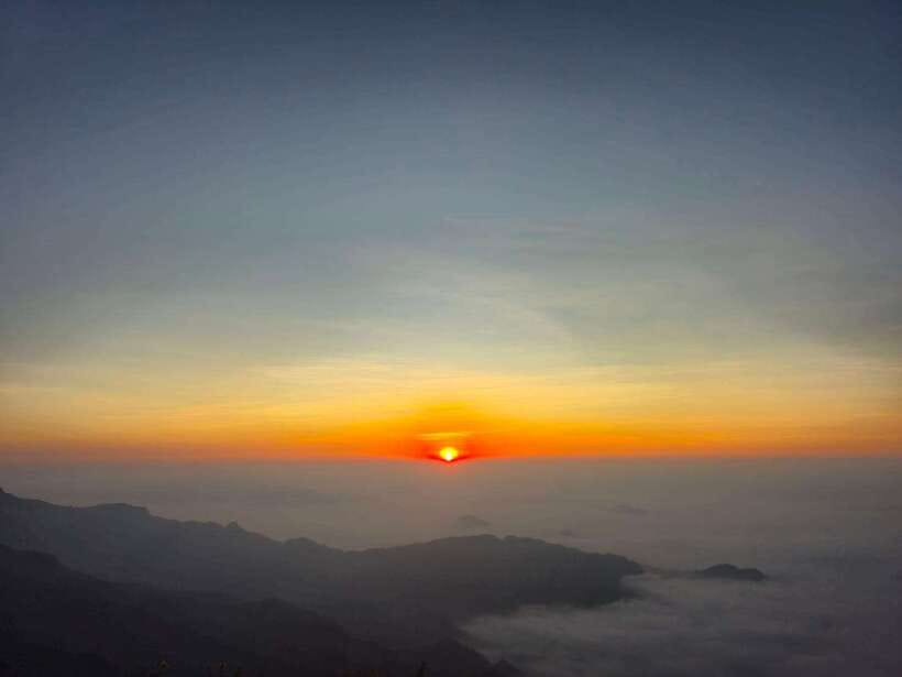 Transfer : wonder full Sunrise and landscape at Phu Chifa - Why Phu Chi Fa Makes a Good Sunrise Trip