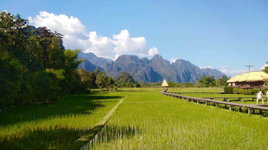 Vang Vieng: Climbing & Ballon (Departure from Vientiane) - Blue Lagoon 1 supplies the cooling-off period