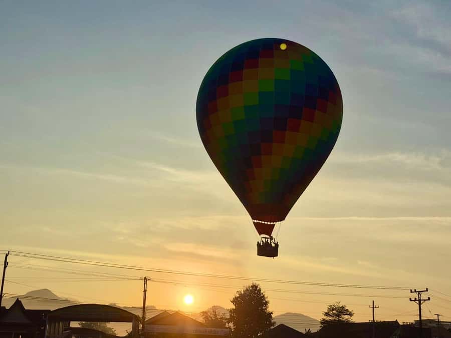 Vang Vieng: Climbing & Ballon (Departure from Vientiane) - Leaving Vientiane by hotel pickup