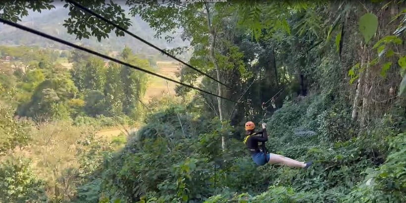 Vang Vieng: Hot Air Balloon,Kayak,Zipline,Blue lagoon1 Tour - A full day built around Vang Vieng’s best scenery