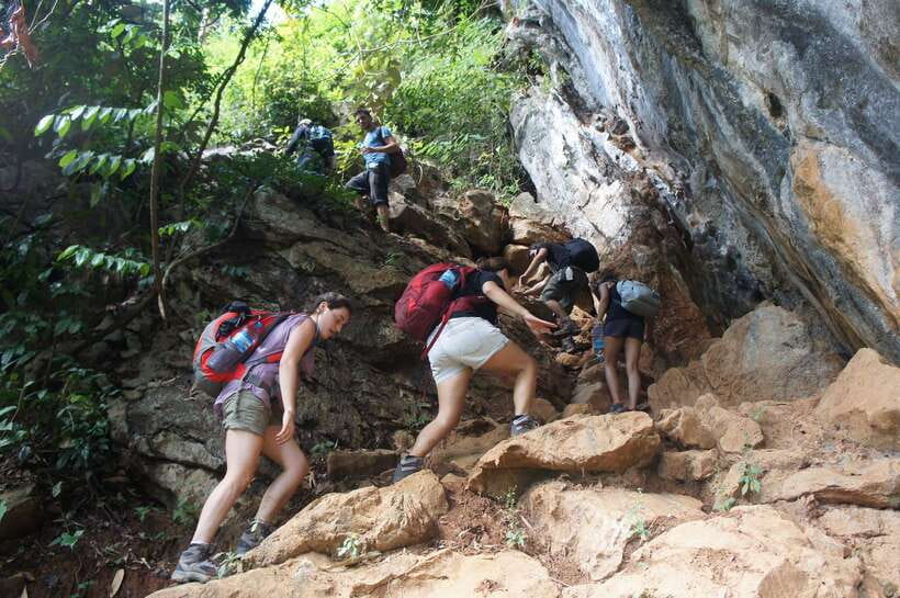 Vang Vieng: Jungle & Caves Full-Day Private Trekking Tour - What the $120 private price really buys