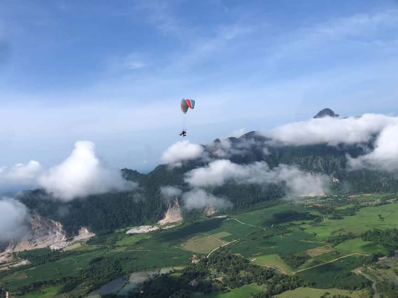 Vang Vieng: Paragliding Experience with Hotel Pickup - What happens from pickup to takeoff