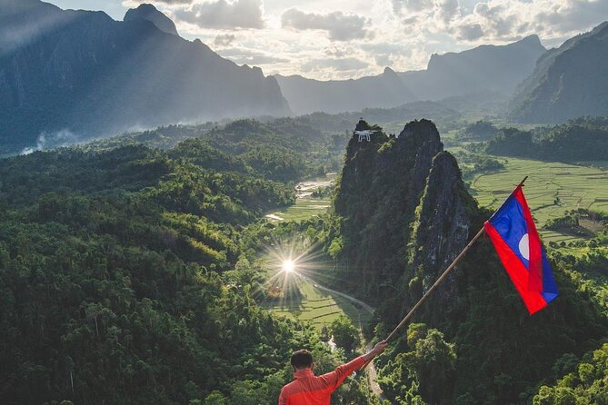Vang Vieng Tour B - Nam Xay Viewpoint Hike & Blue Lagoon 1 Tour - Pickup, timing, and the one important warning