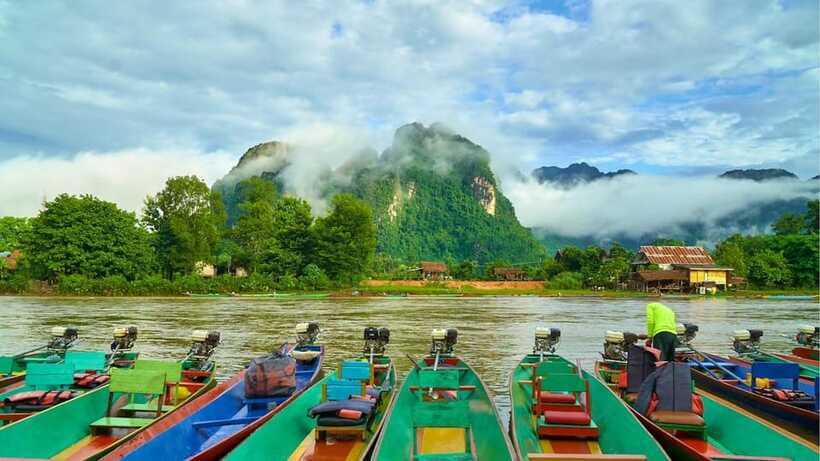 Vangvieng a beauty and incredible things to do. - Private transport and guide support