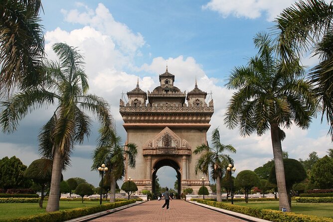 Vientiane City Day Tour and Buddha Park Visit with Lunch | Laos - Starting with Wat Si Saket and its thousands of Buddhas