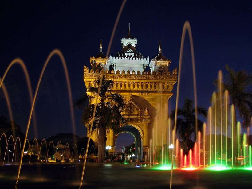 Vientiane City Highlights Tour with Buddha Park & Lunch - Wat Sisaket and the city’s oldest temple