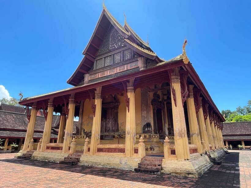 Vientiane: Cultural Tour with Buddha Park and Patuxay - Buddha Park brings the biggest change of scene