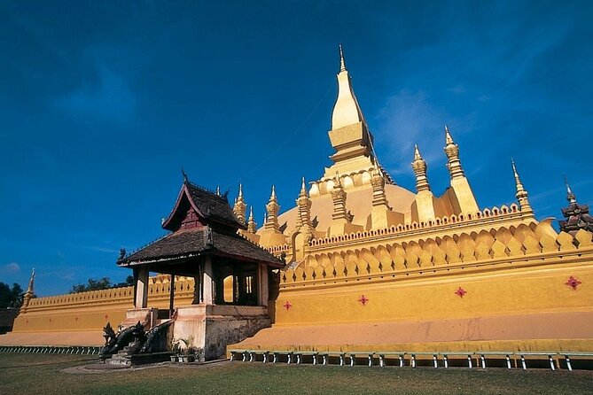 Vientiane Half-Day City Tour - COPE explains the war’s lasting impact