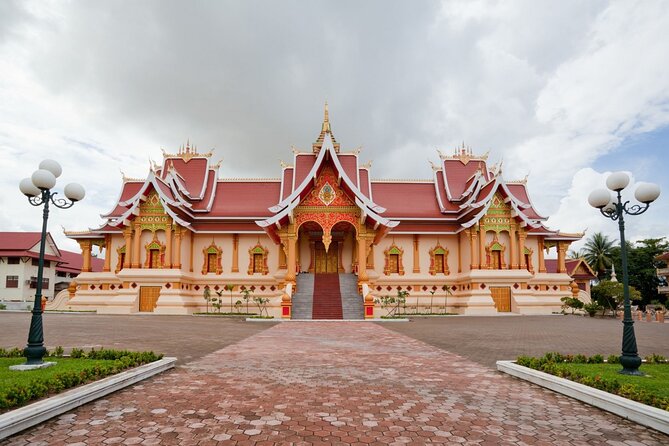 Vientiane Half-Day City Tour - That Luang is the tour’s grandest landmark