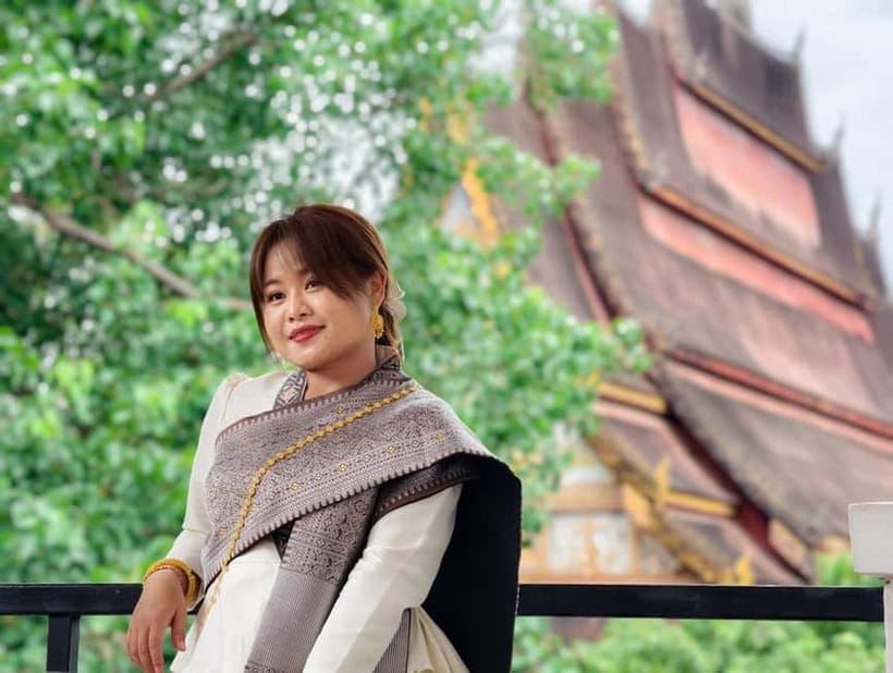 Vientiane: Lao Cultural Attire Rental Experience - Practical advice for a smooth day