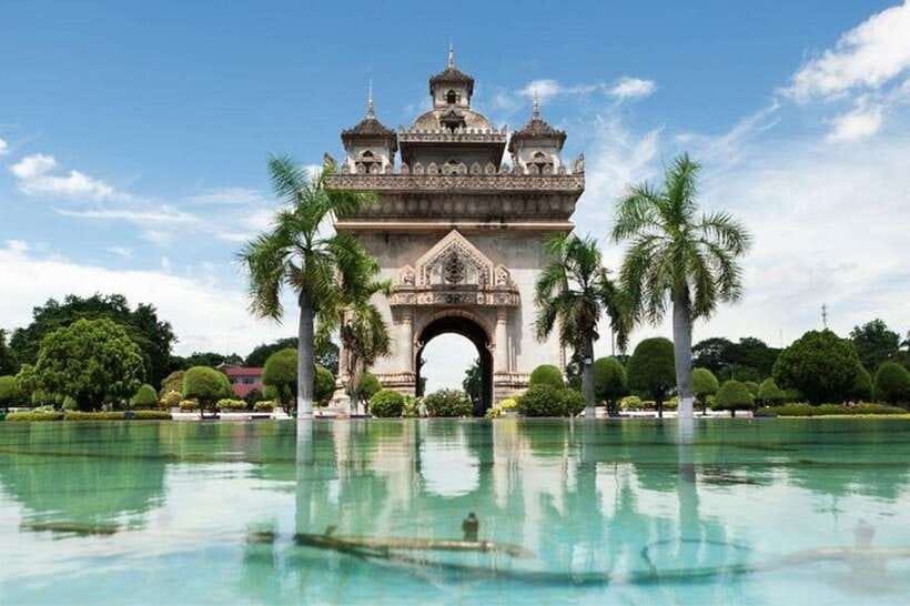 Vientiane : Private Custom Tour with a Local Guide - Why a private guide helps in quiet Vientiane
