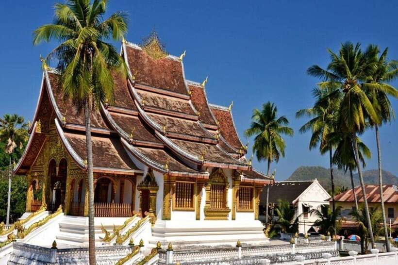 Vientiane : Private Custom Tour with a Local Guide - Museums and monuments require advance planning
