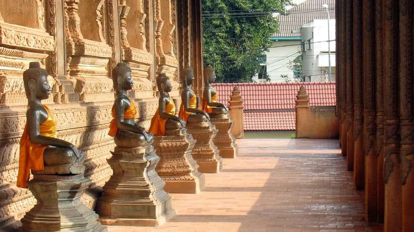 Vientiane: Private Full-day Must-See Sights & Sunset Tour - Five things to know before you book