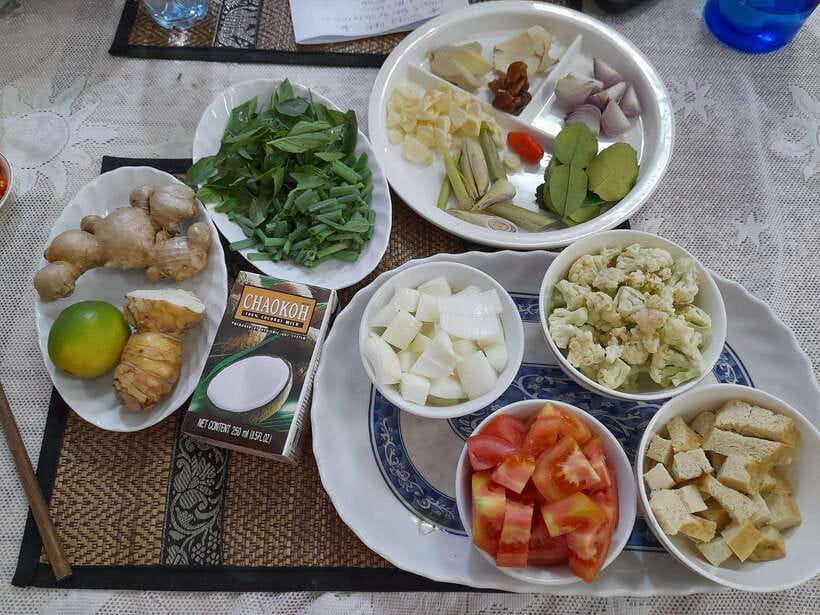 Vientiane Private Lao Cooking Class with Market Tour - Transport and the six-hour schedule